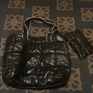 Black puffer Quilted Tote Bag with attached pouch on sleeve! Zipper closure! Set